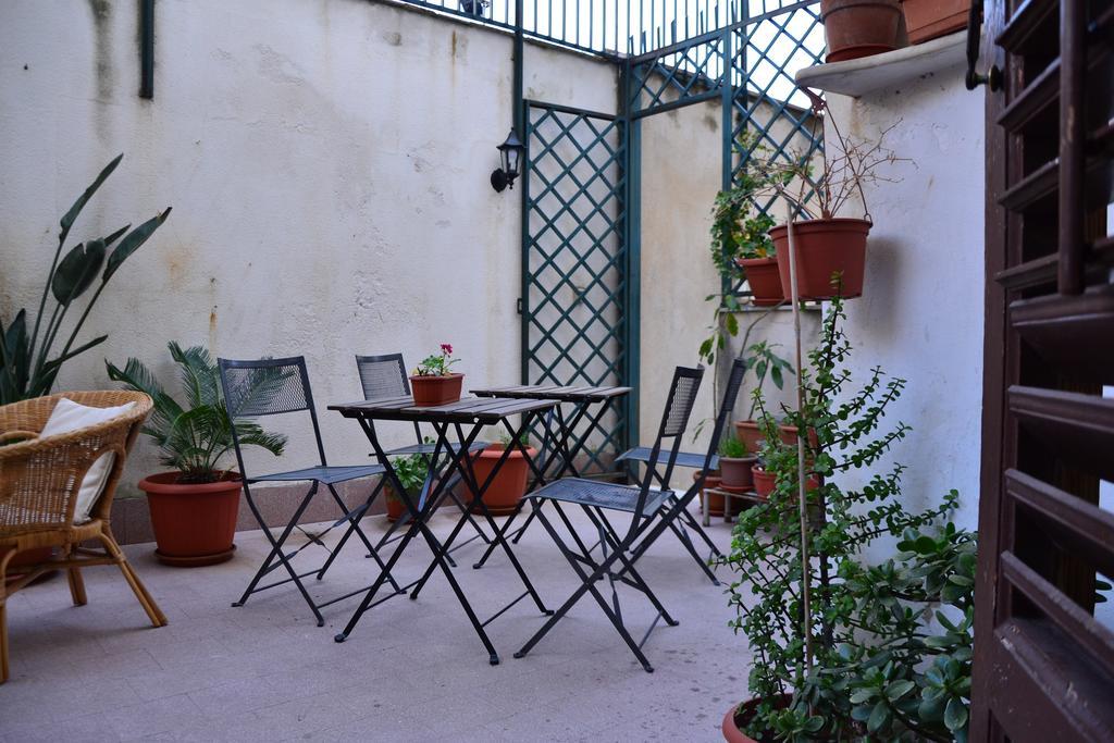 Hotel Il Lapino à Palerme Extérieur photo